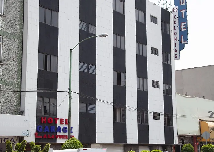 Tres Colonias - Adults Only 2* Mexico City